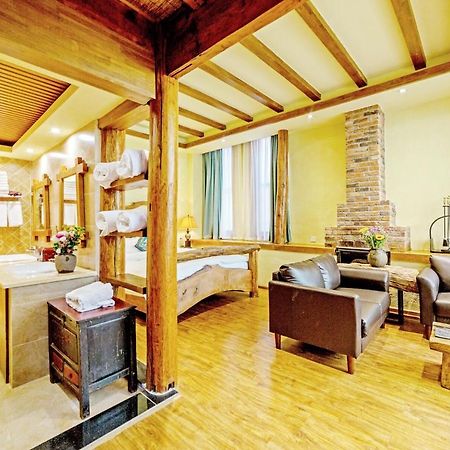 Lijiang Shuhe Yuefeng Resort Hotel Exteriör bild
