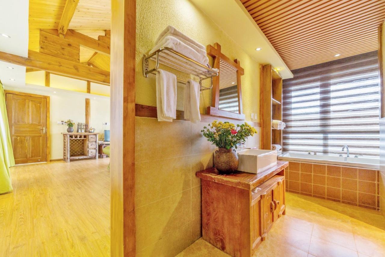 Lijiang Shuhe Yuefeng Resort Hotel Exteriör bild