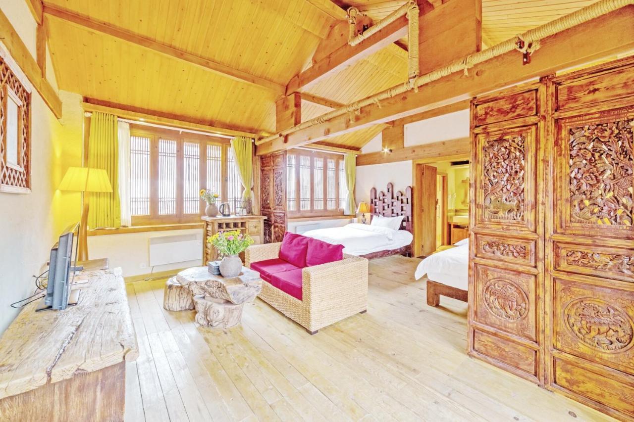 Lijiang Shuhe Yuefeng Resort Hotel Exteriör bild